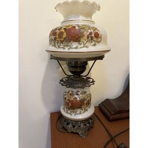 Vintage Hurricane 17 Inches Quoizel 1973 Floral 3 Way Double Lamp Flowers